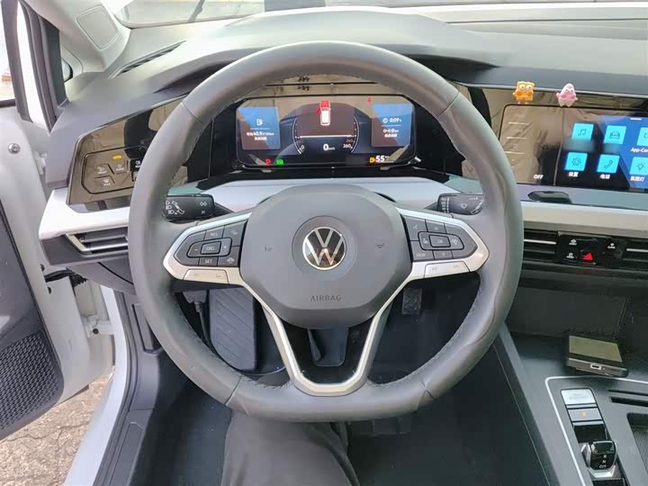 Фото 11 - Volkswagen Golf