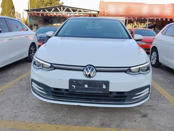 Фото 3 - Volkswagen Golf