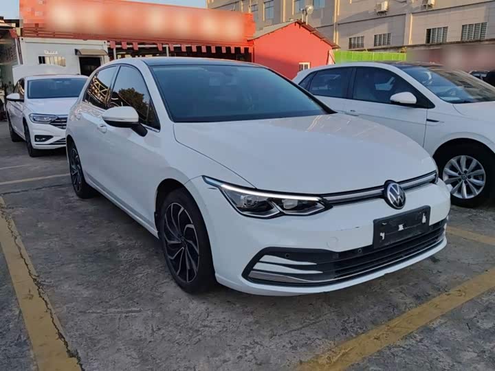 Фото 4 - Volkswagen Golf