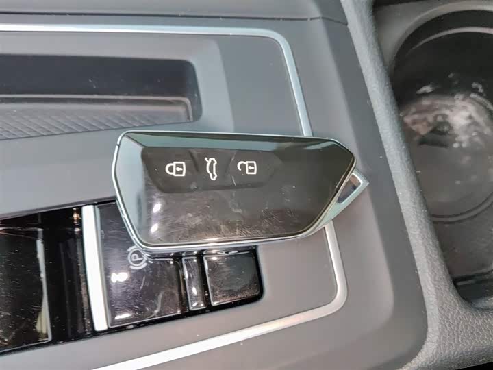 Фото 9 - Volkswagen Golf