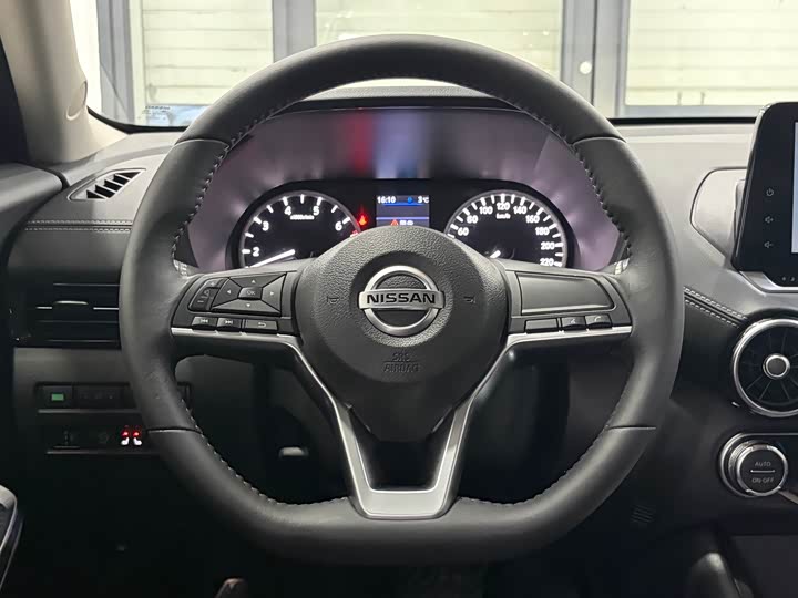 Фото 11 - Nissan Sylphy