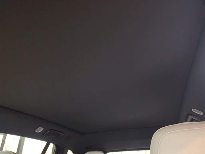 Фото 18 - LiXiang L6