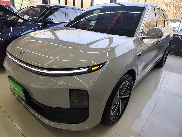 Фото 2 - LiXiang L6