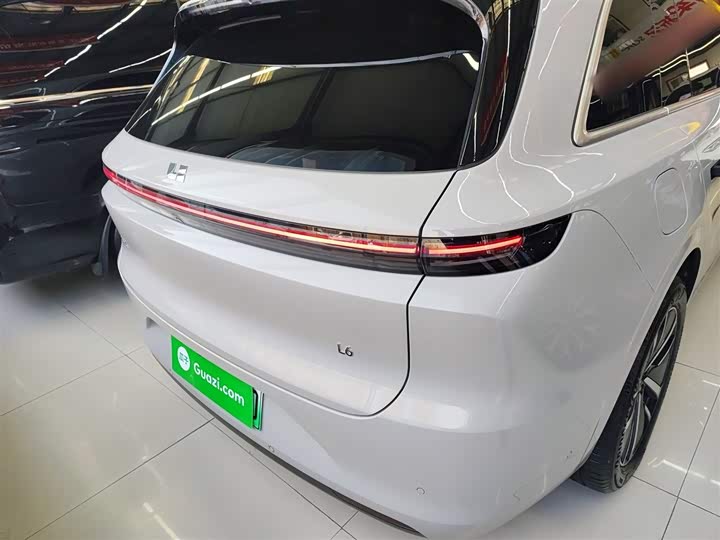 Фото 6 - LiXiang L6