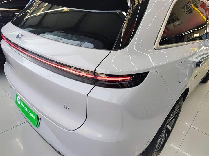 Фото 8 - LiXiang L6