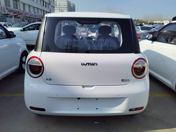 Фото 6 - Changan Qiyuan (Nevo) Lumin