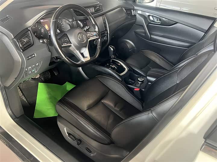 Фото 4 - Nissan X-Trail