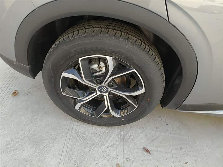 Фото 26 - BYD Yuan Plus