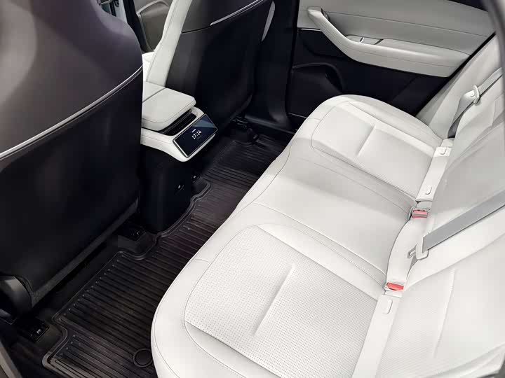 Фото 12 - Nio ES6