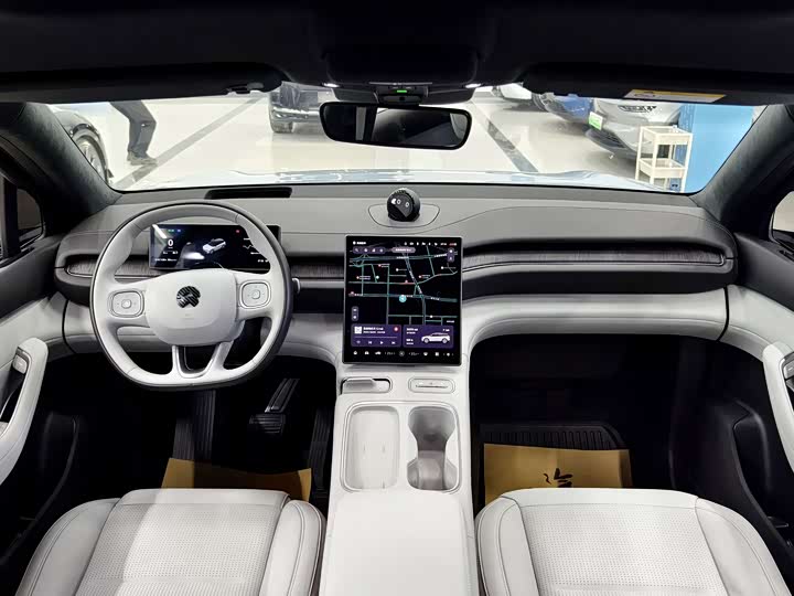 Фото 8 - Nio ES6