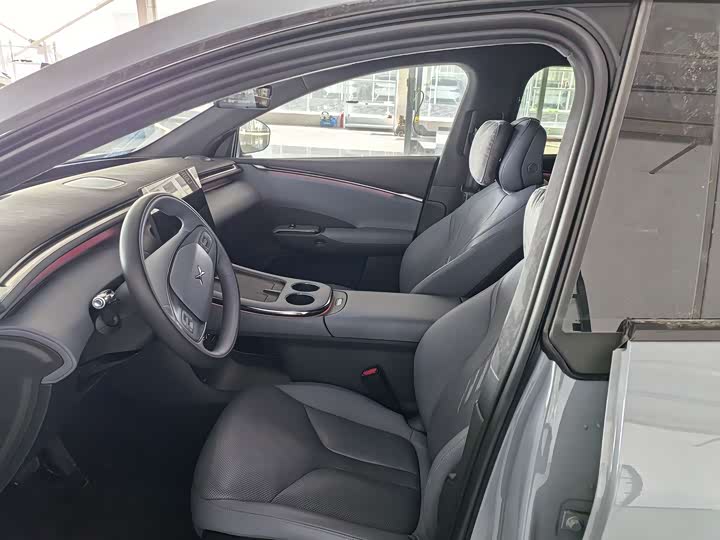 Фото 4 - XPeng G7