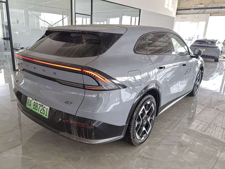 Фото 6 - XPeng G7