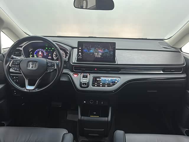 Фото 6 - Honda Elysion