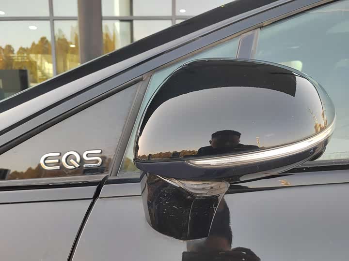 Фото 16 - Mercedes-Benz EQS AMG