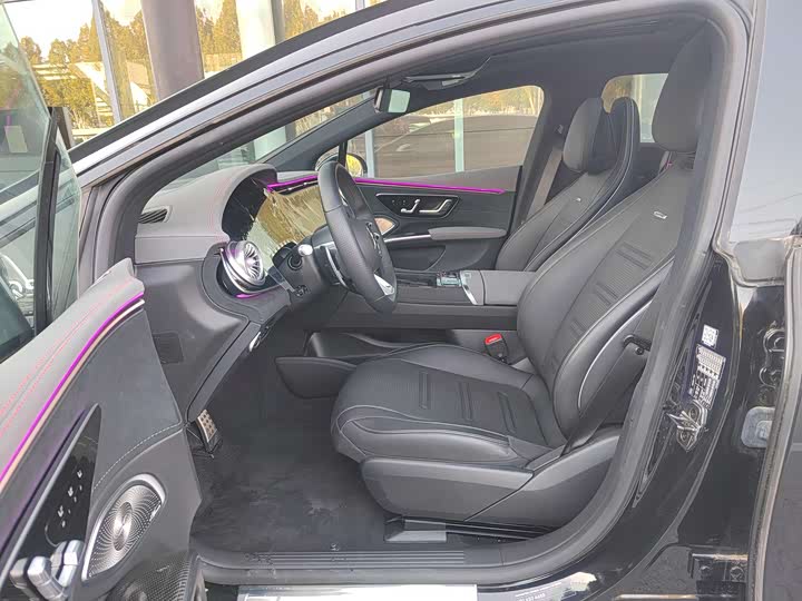 Фото 6 - Mercedes-Benz EQS AMG