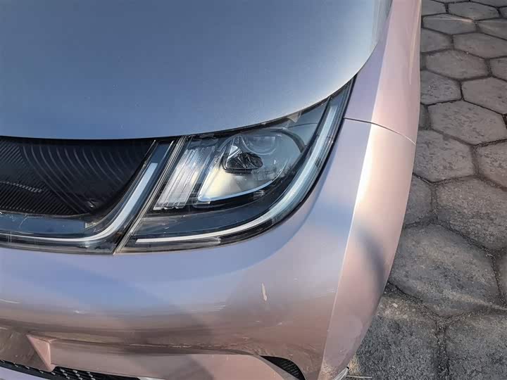 Фото 24 - BYD Dolphin