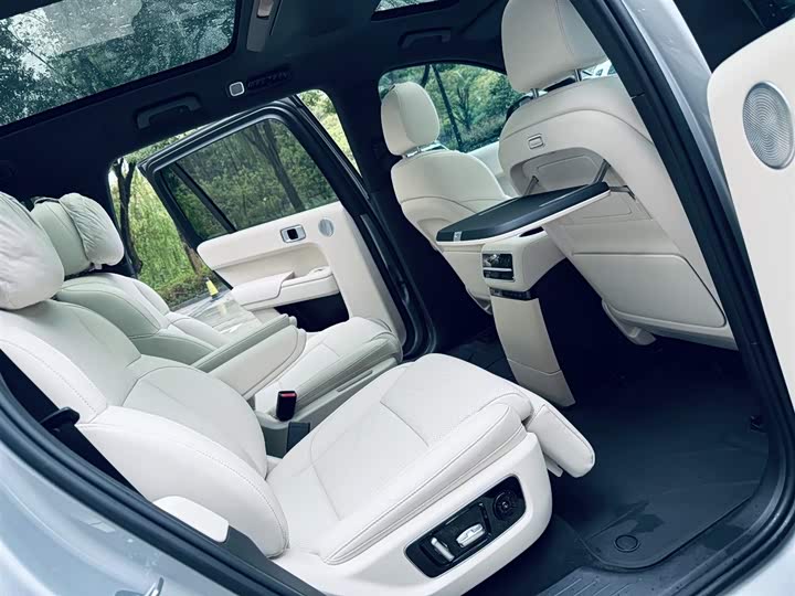 Фото 11 - LiXiang L9