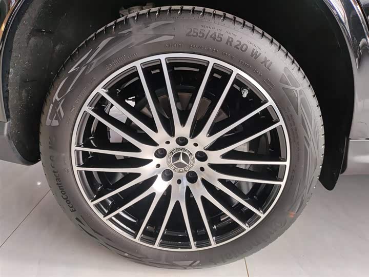 Фото 15 - Mercedes-Benz GLC-Class