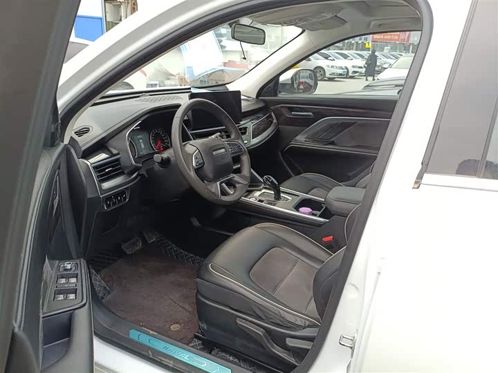 Фото 15 - Haval H6