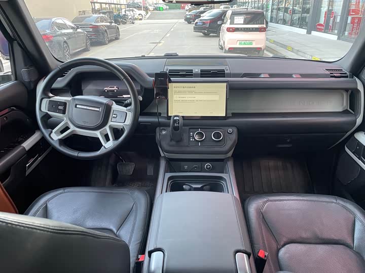 Фото 5 - Land Rover Defender