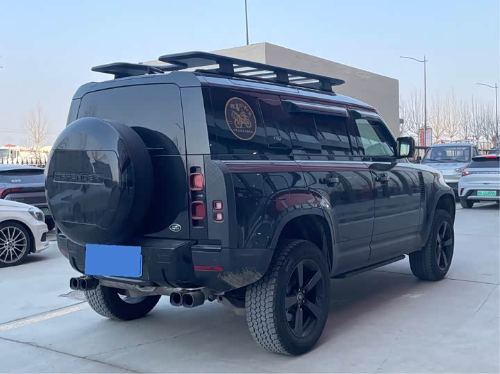 Фото 6 - Land Rover Defender