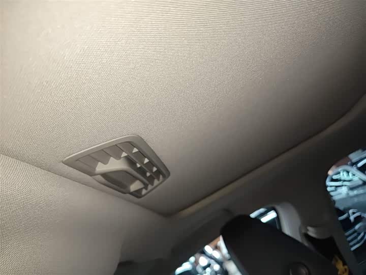 Фото 18 - Volkswagen Lavida