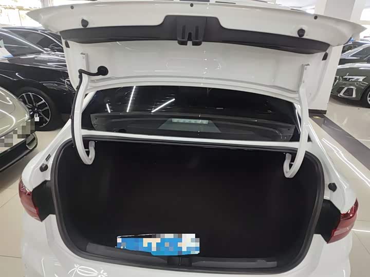 Фото 19 - Volkswagen Lavida