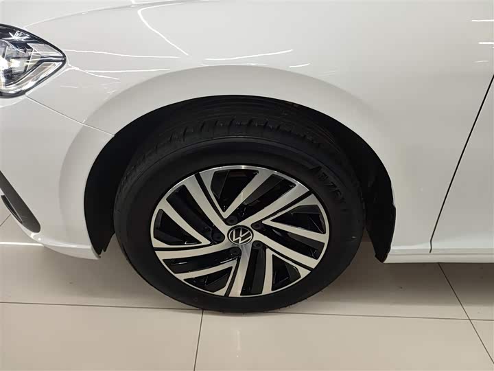 Фото 23 - Volkswagen Lavida