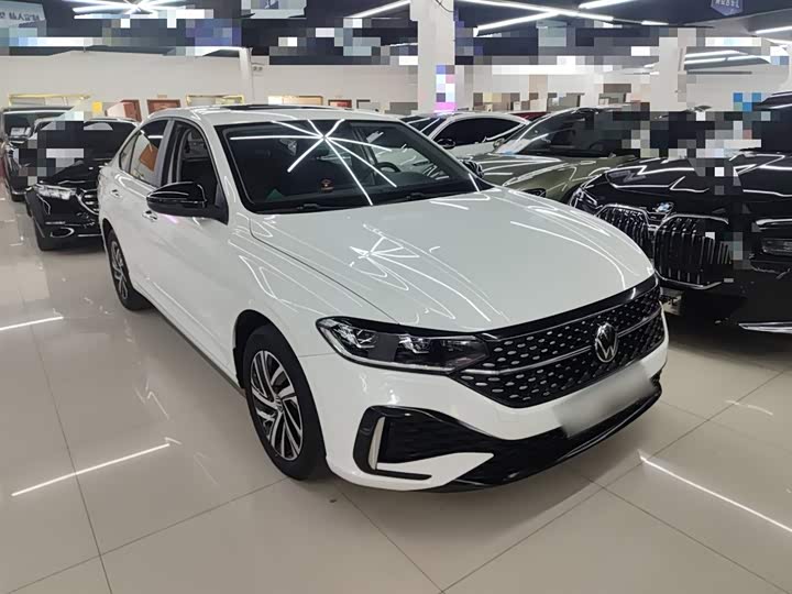 Фото 4 - Volkswagen Lavida