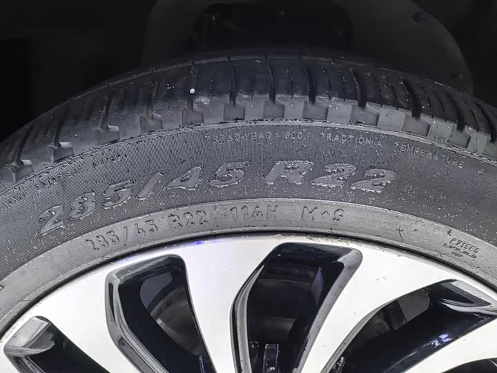 Фото 21 - Lincoln Navigator