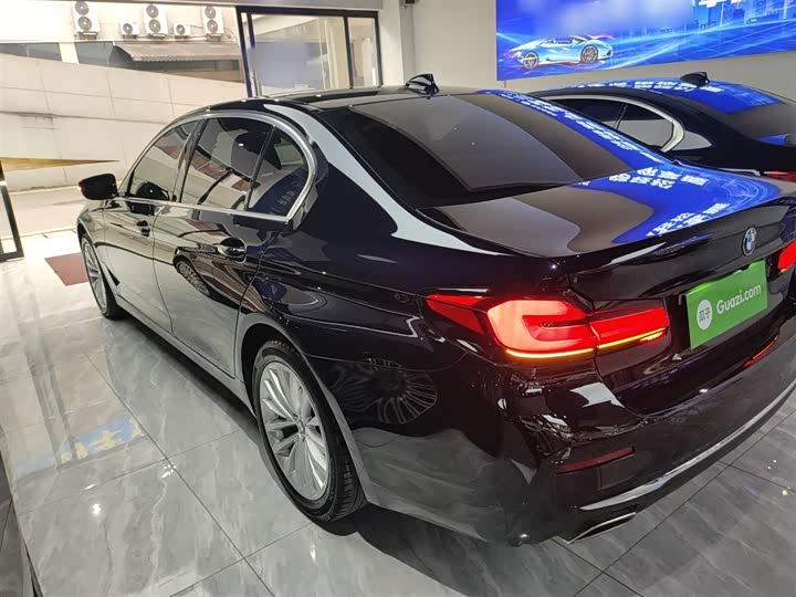 Фото 5 - BMW 5 Series