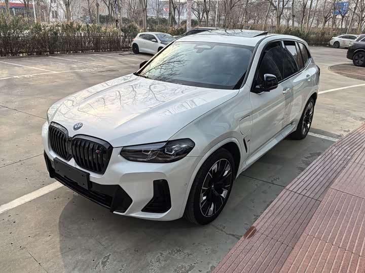 Фото 1 - BMW iX3