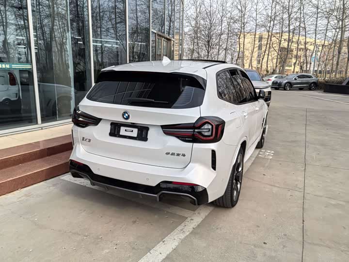 Фото 5 - BMW iX3