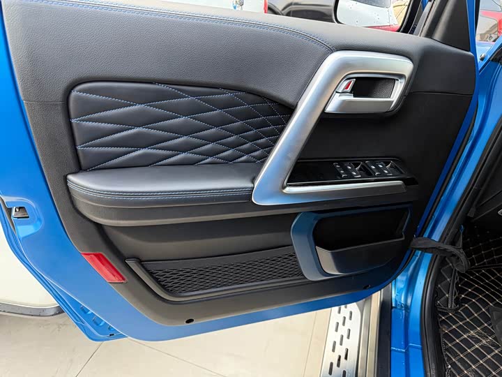 Фото 23 - BAIC Beijing BJ40