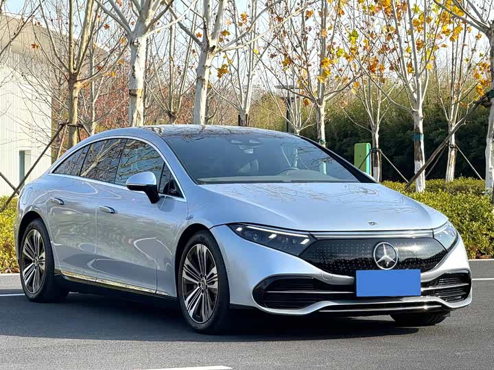 Фото 3 - Mercedes-Benz EQS