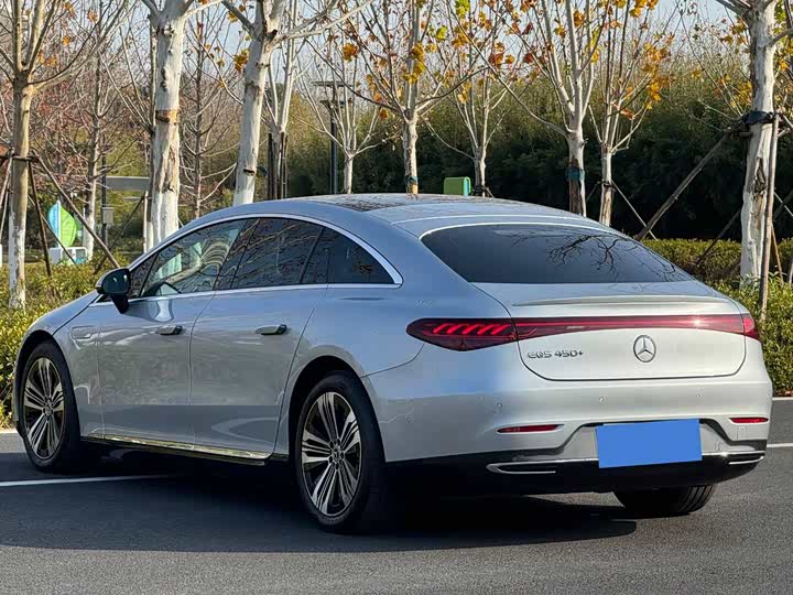 Фото 5 - Mercedes-Benz EQS