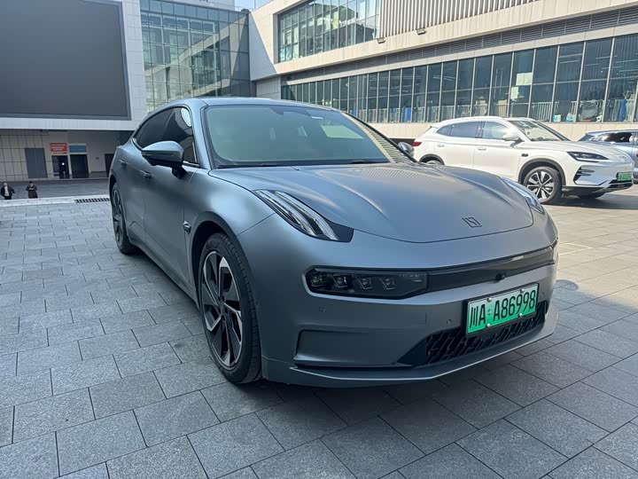 Фото 3 - Zeekr 001