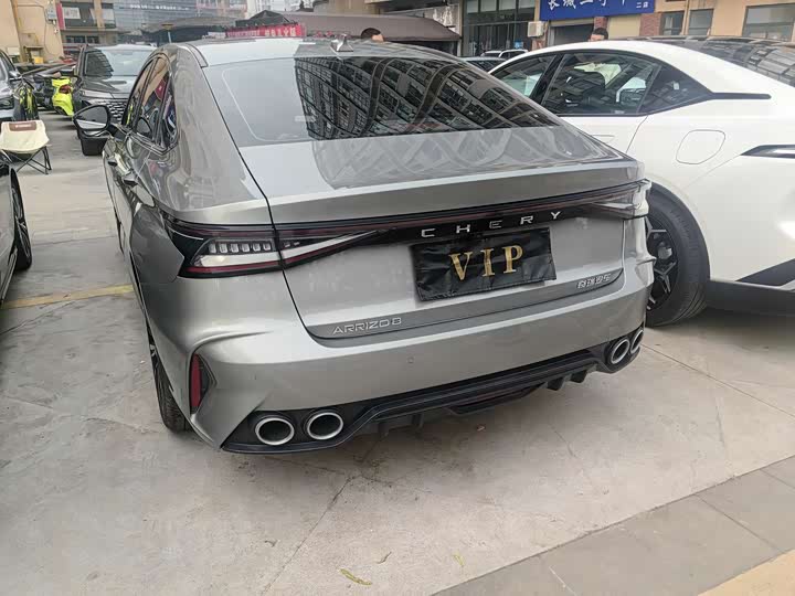 Фото 13 - Chery Arrizo 8