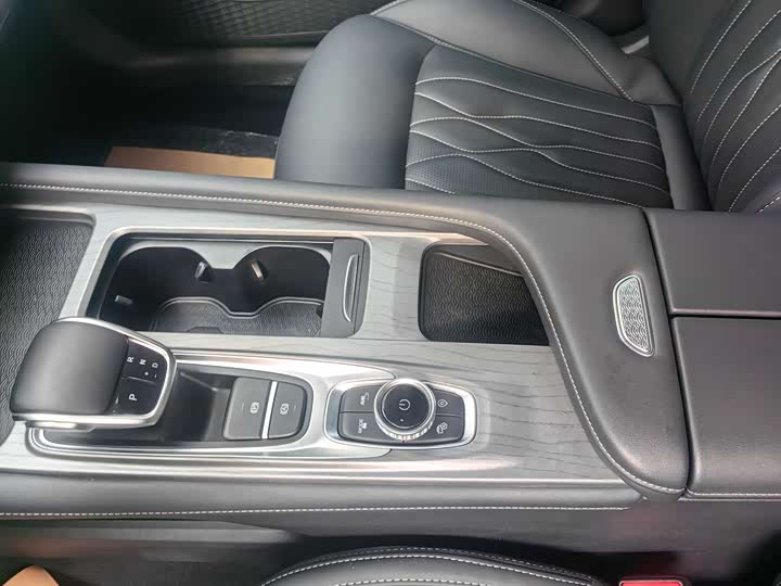 Фото 6 - Chery Arrizo 8