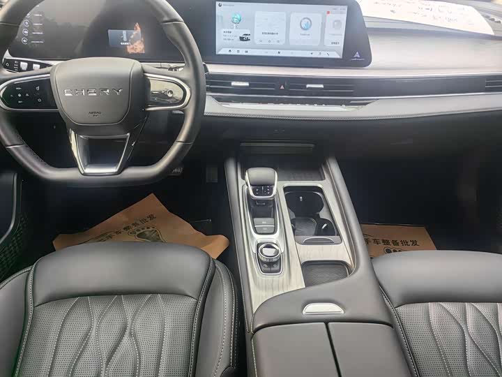 Фото 9 - Chery Arrizo 8