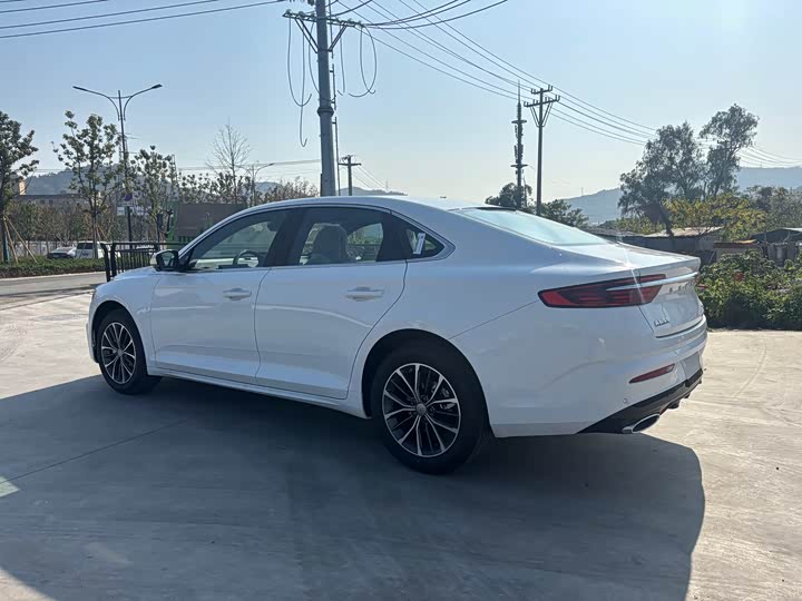 Photo 17 - Geely Preface