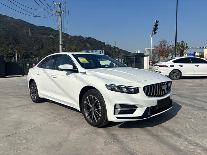 Photo 3 - Geely Preface