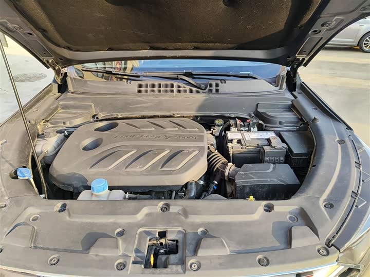 Фото 20 - Changan Oshan X5