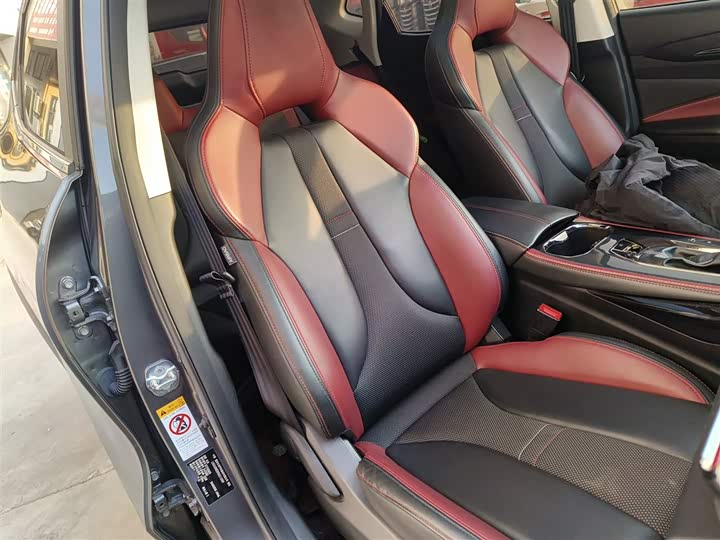 Фото 25 - Changan Oshan X5