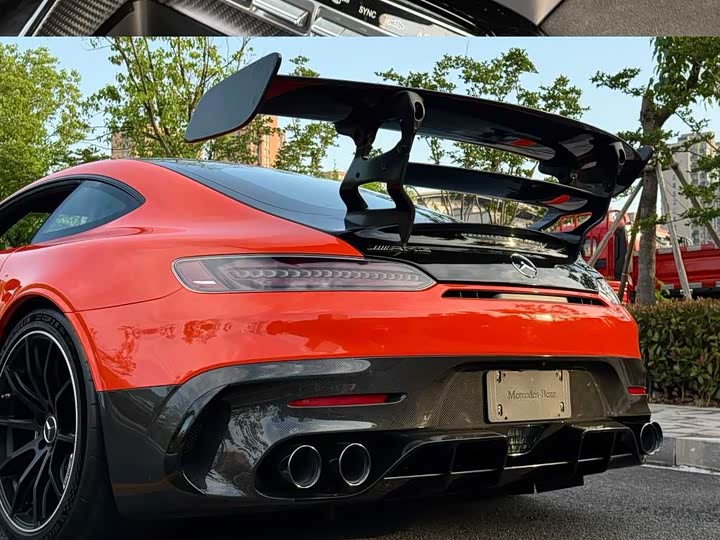 Фото 6 - Mercedes-Benz AMG GT