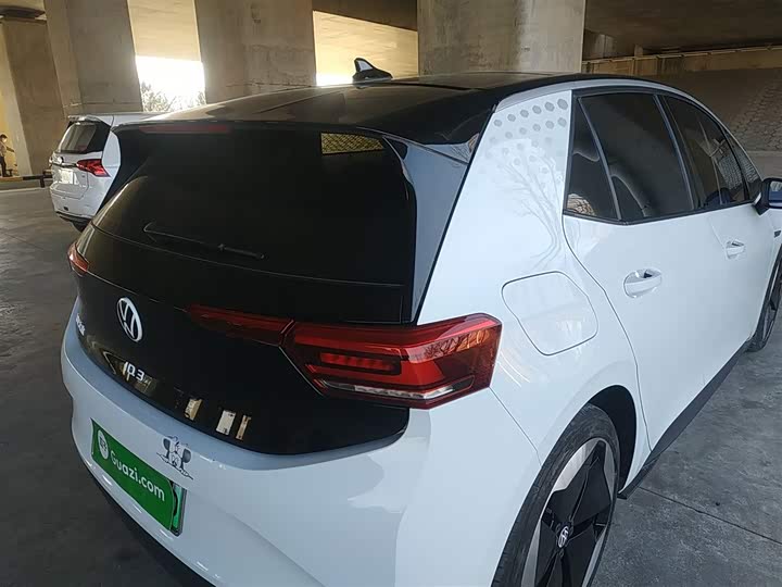 Фото 8 - Volkswagen ID.3