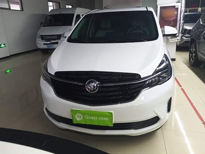 Фото 3 - Buick GL8 ES