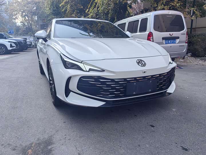 Фото 3 - MG Motor 7