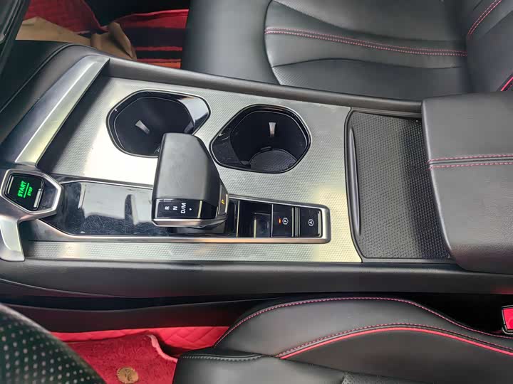 Фото 6 - MG Motor 7