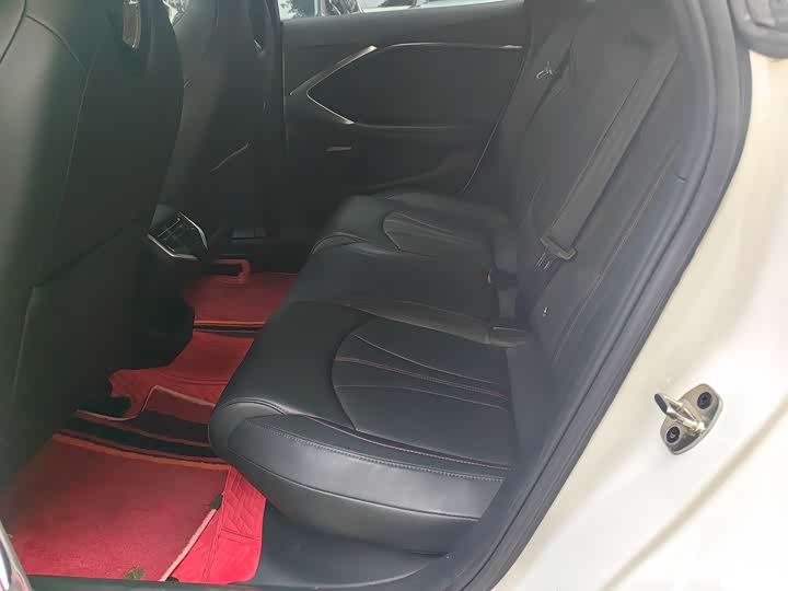 Фото 8 - MG Motor 7